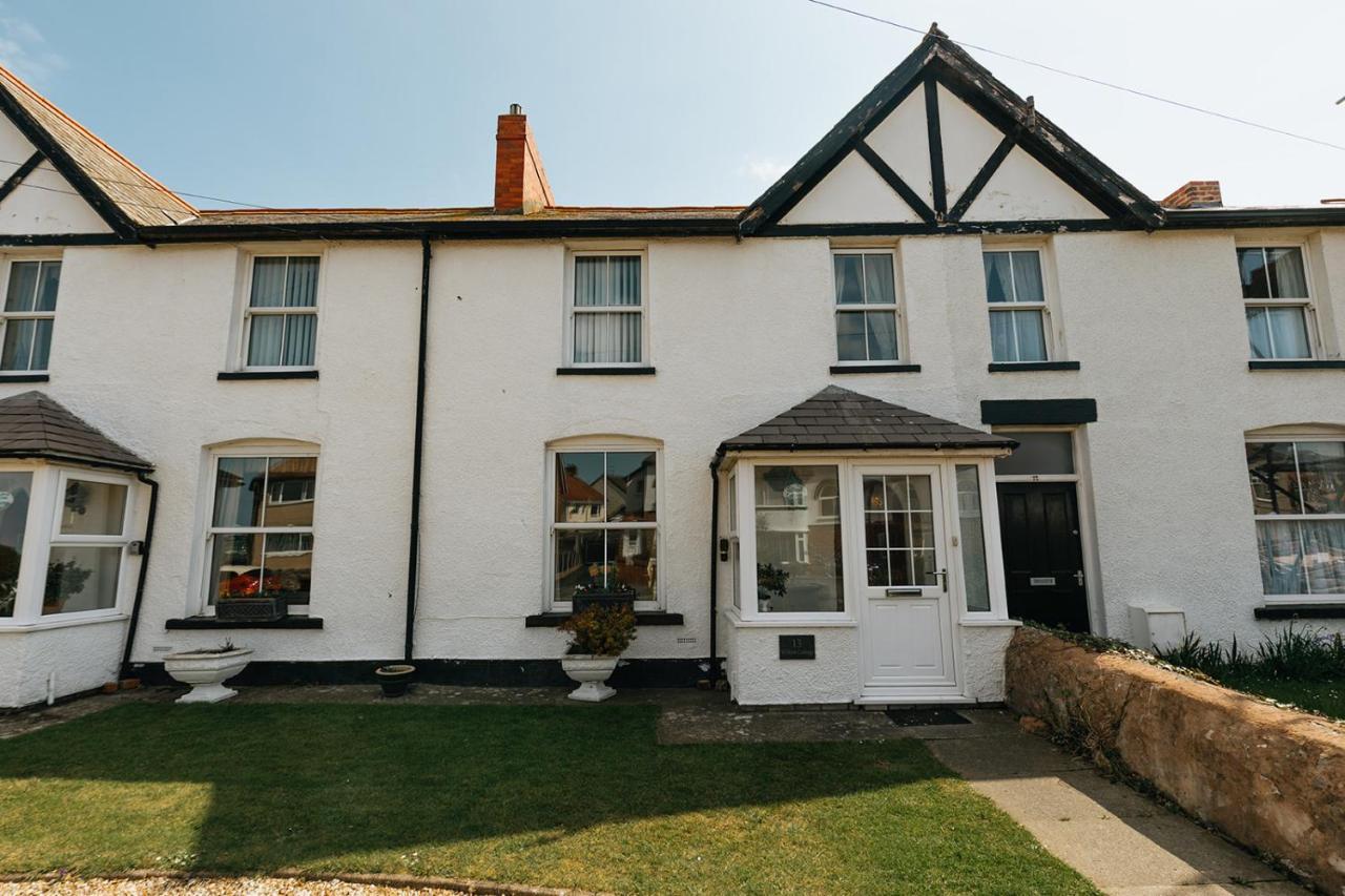 Willow Cottage - Cost 3 Bed Cottage In Penrhyn Bay With Sea Views With Access To Snowdonia Рос-он-Си Экстерьер фото