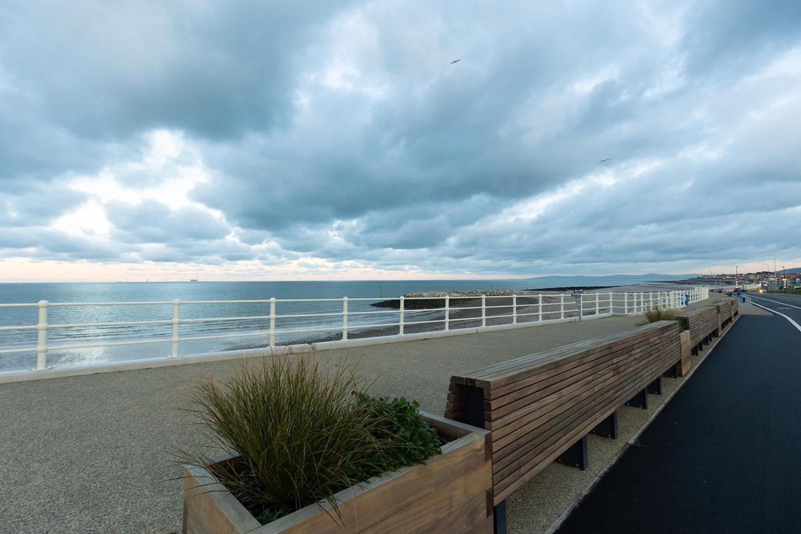 Willow Cottage - Cost 3 Bed Cottage In Penrhyn Bay With Sea Views With Access To Snowdonia Рос-он-Си Экстерьер фото
